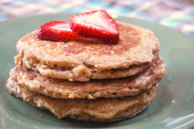 Oatmeal-Pancakes_8146